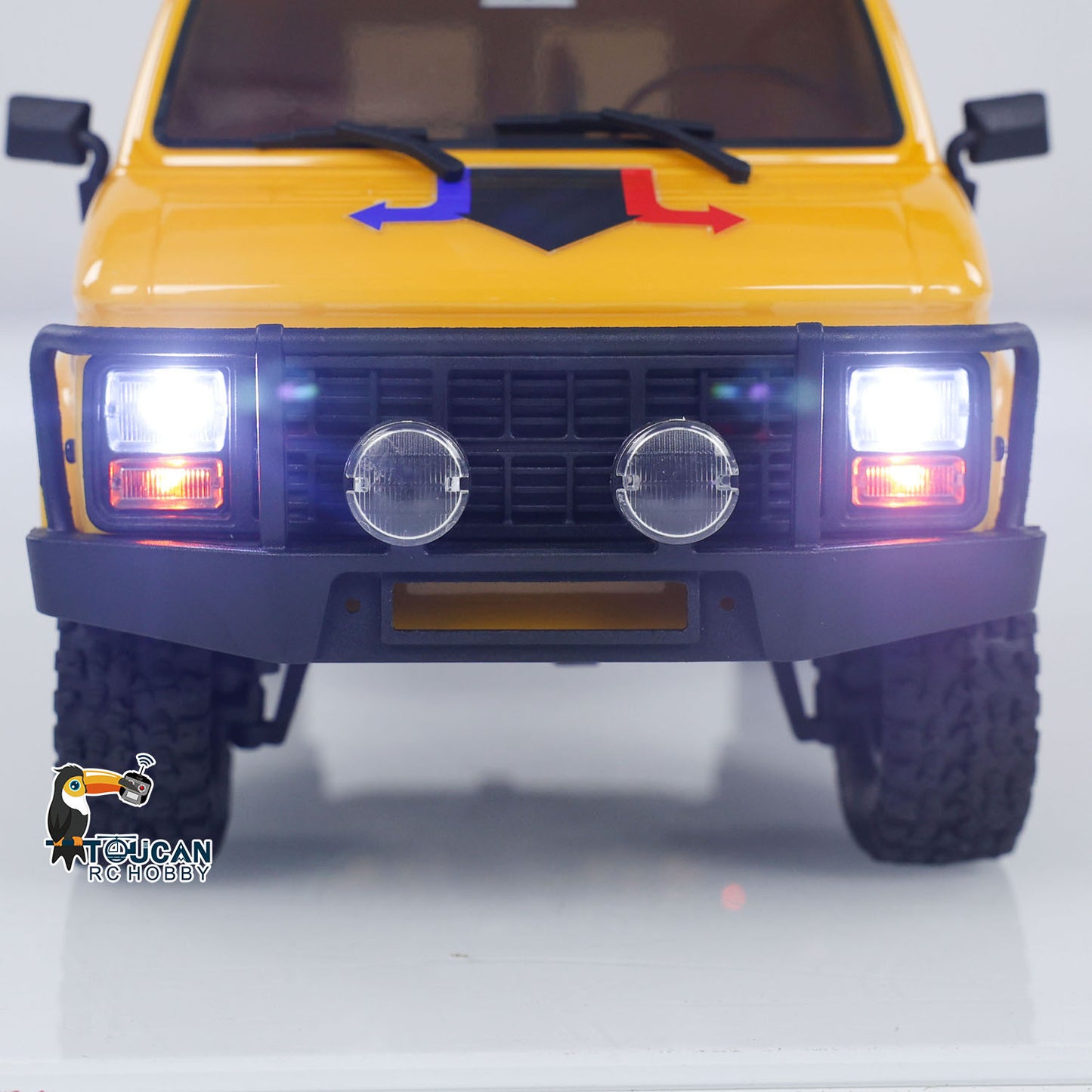 Hobby Plus 1/18 RTR RC Crawler Car 4WD Ferngesteuertes Geländewagenmodell mit Motor Servo ESC Licht 2-Gang-Getriebe