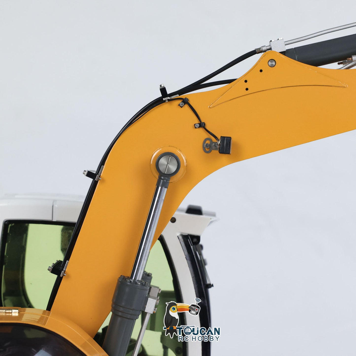 1/14 RC Hydraulic Excavator R920 JDM-208 Metal Remote Control Construction Vehicle Digger DIY Model Light Sound System