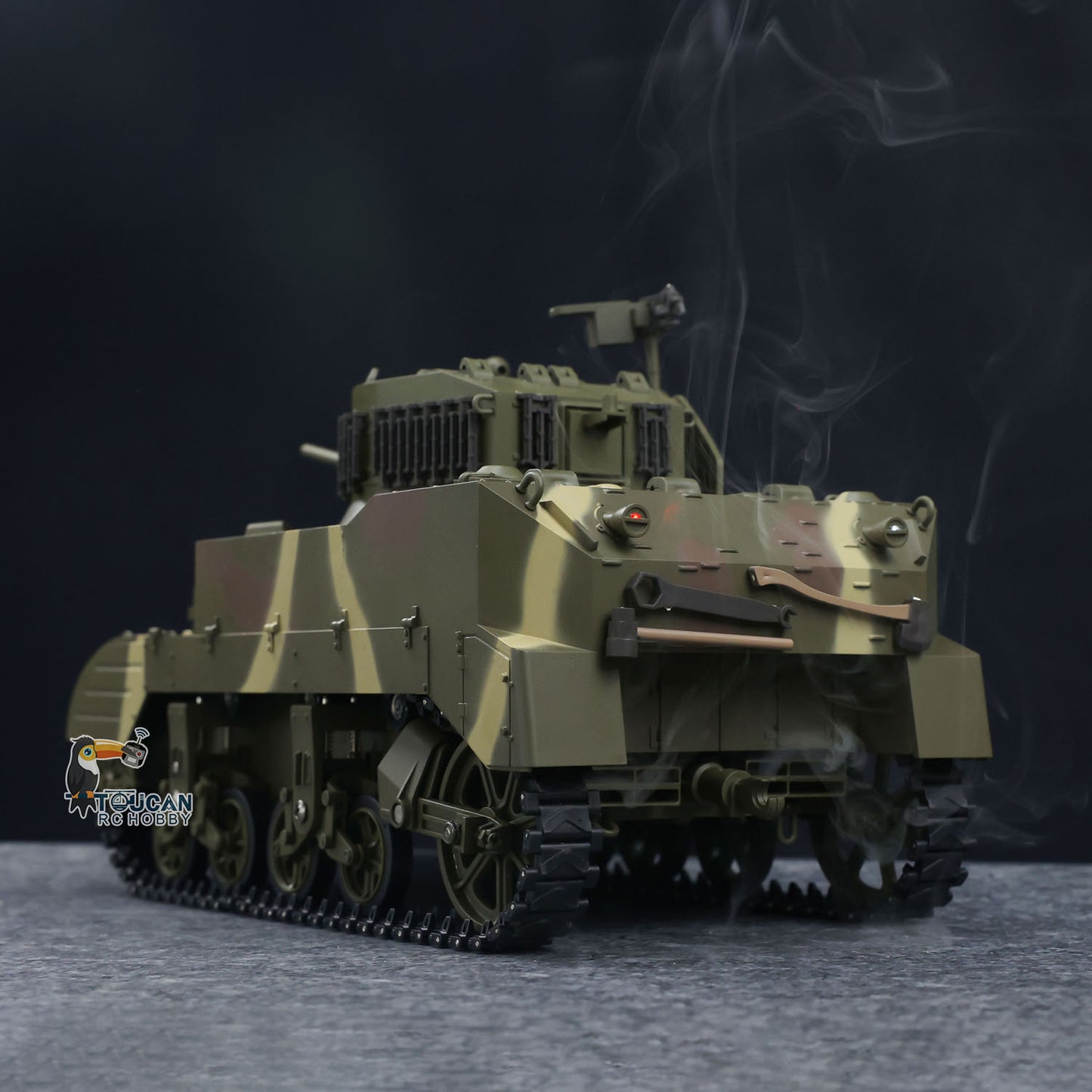 1/16 RC RTR-Panzer US M5A1 Stuart VI, ferngesteuerter leichter Panzer mit 360 Grad drehbarem Funkgerät mit zwei Batterien