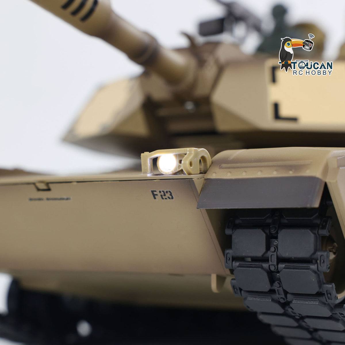 2,4 GHz Henglong 1/16 TK7.0 M1A2 Abrams, fahrbereit, ferngesteuerter BB-IR-Panzer, 3918, Kunststoffketten, Kettenräder, Leiträder, Rauchgeräusch