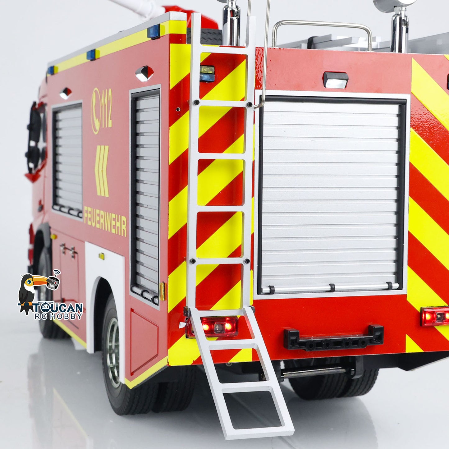 TOUCAN RC HOBBY 1/14 4x2 RC Fire Vehicles Radio Control Fire Fighting Truck 3-speed Transmission Lighting and Sound System Assembled and Painte