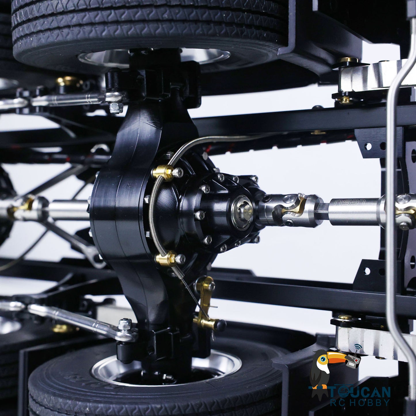 TOUCAN Lackiertes 8*8 Schwermetall-Chassis RC 1/14 Sattelzugmaschinen für Kabinenwagen mit Licht- und Soundsystem