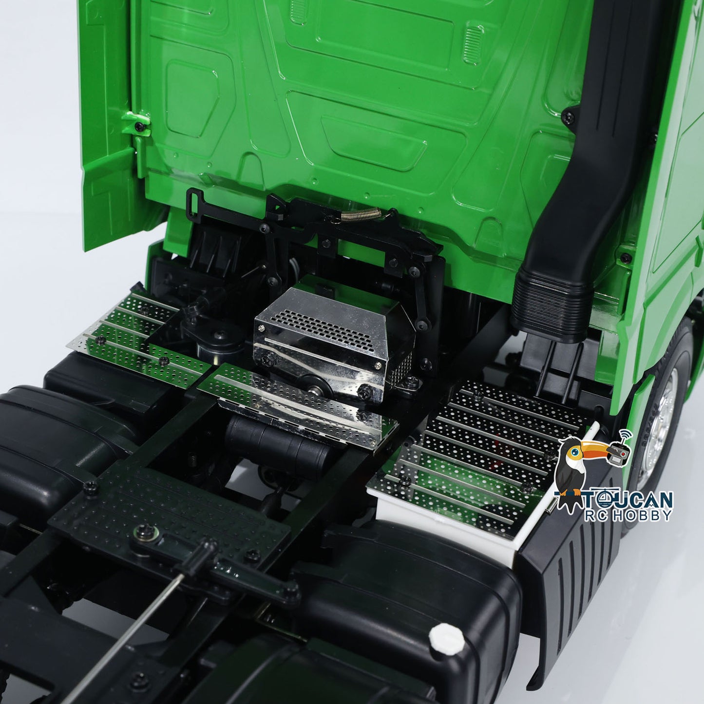 1/14 3-Achsen RC Sattelzugmaschine TOUCAN Lackiert Zusammengebaut 6x4 3363 Ferngesteuerter LKW RTR Modell ST8 Funkbatterie