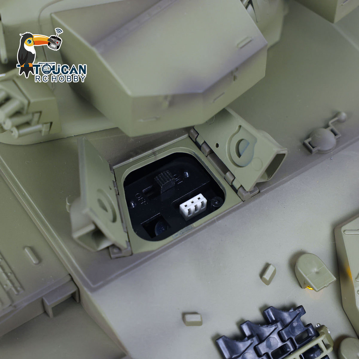 Tongde 1:16 RC Panzer Britischer Centurion MK5 BB und Infrarot-Kampfpanzer Metallketten Räder RTR-Modell Laufrückstoß