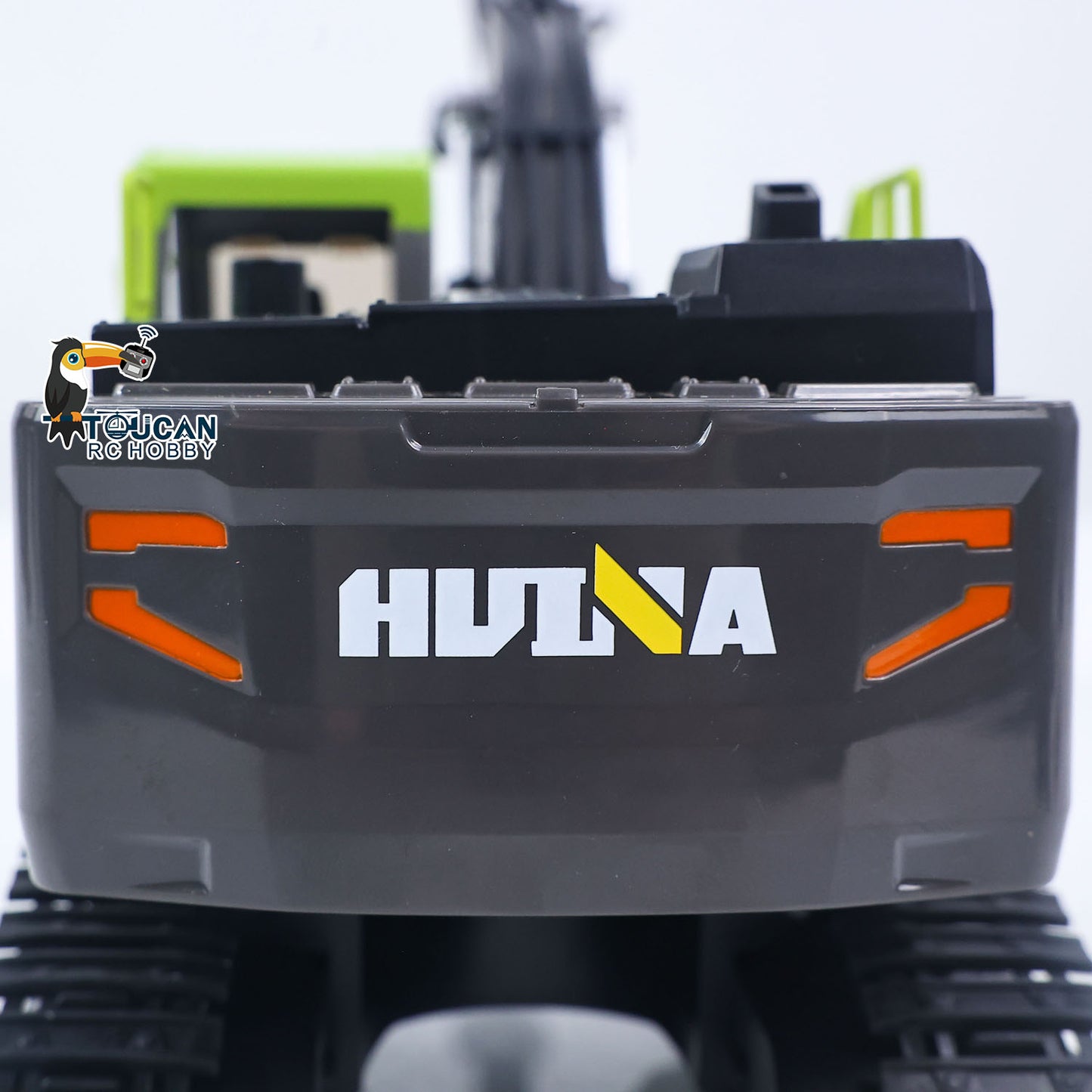 HUINA 1/18 Electric RC Excavator 1661 Remote Control Digger Finished RTR  Model Battery Light Effects Metal Bucket No Sound