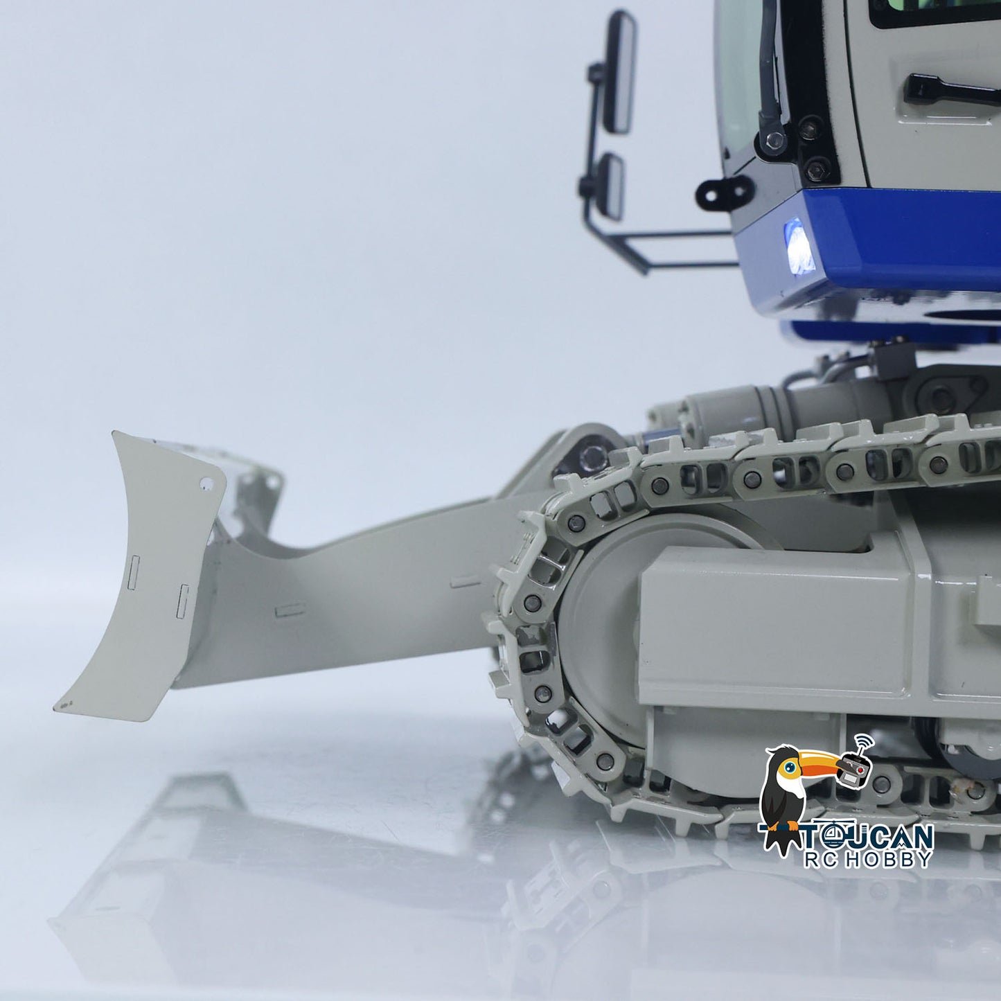 CUT 1/14 Scale 914 Metal RC Hydraulic Excavator 5-ways Valve Remote Control Digger ST8 Radio Controller Model for Hobbyists