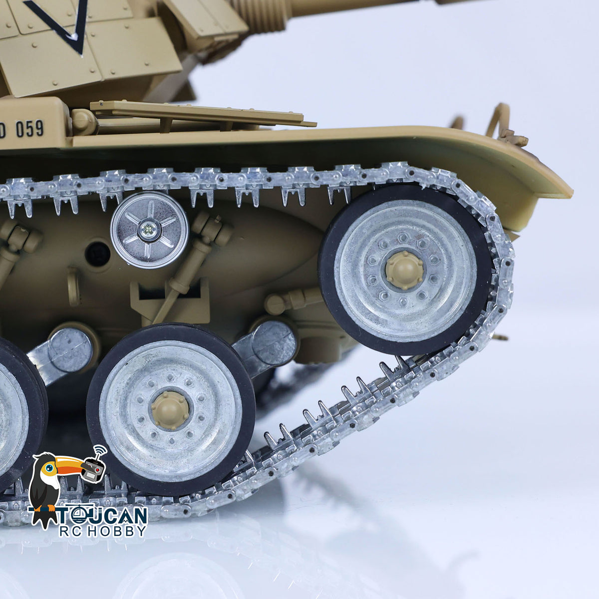 1/16 Tongde M60A1 ERA USA RC Infrarot- und BB-Kampfpanzer, lackiert und montiert, Funksteuerung, Militärmodell, Metallräder, elektrischer Panzerlauf, Rückstoß
