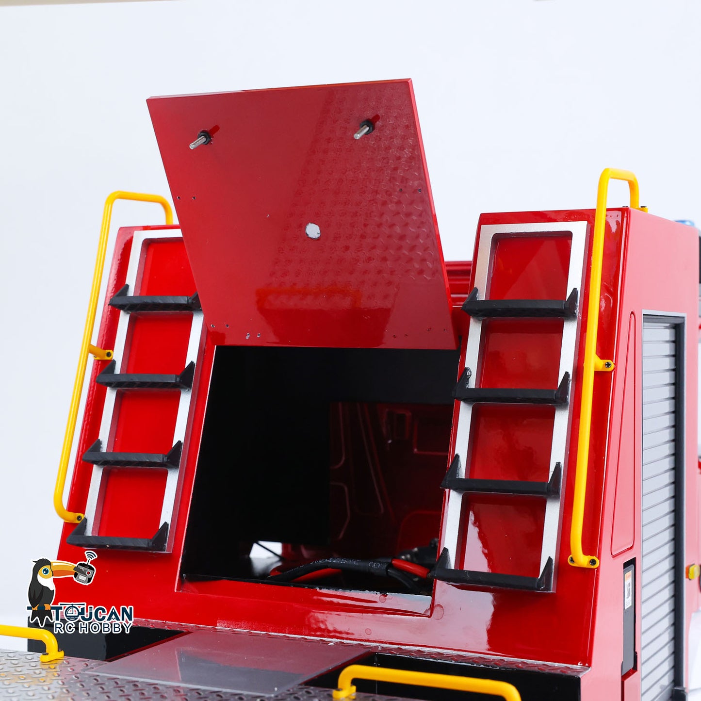 1/14 Remote Control Lift Ladder Fire Truck Electric RC Rescue Vehicle 4x4 Metal Chassis Flysky Radio Light System Sounds