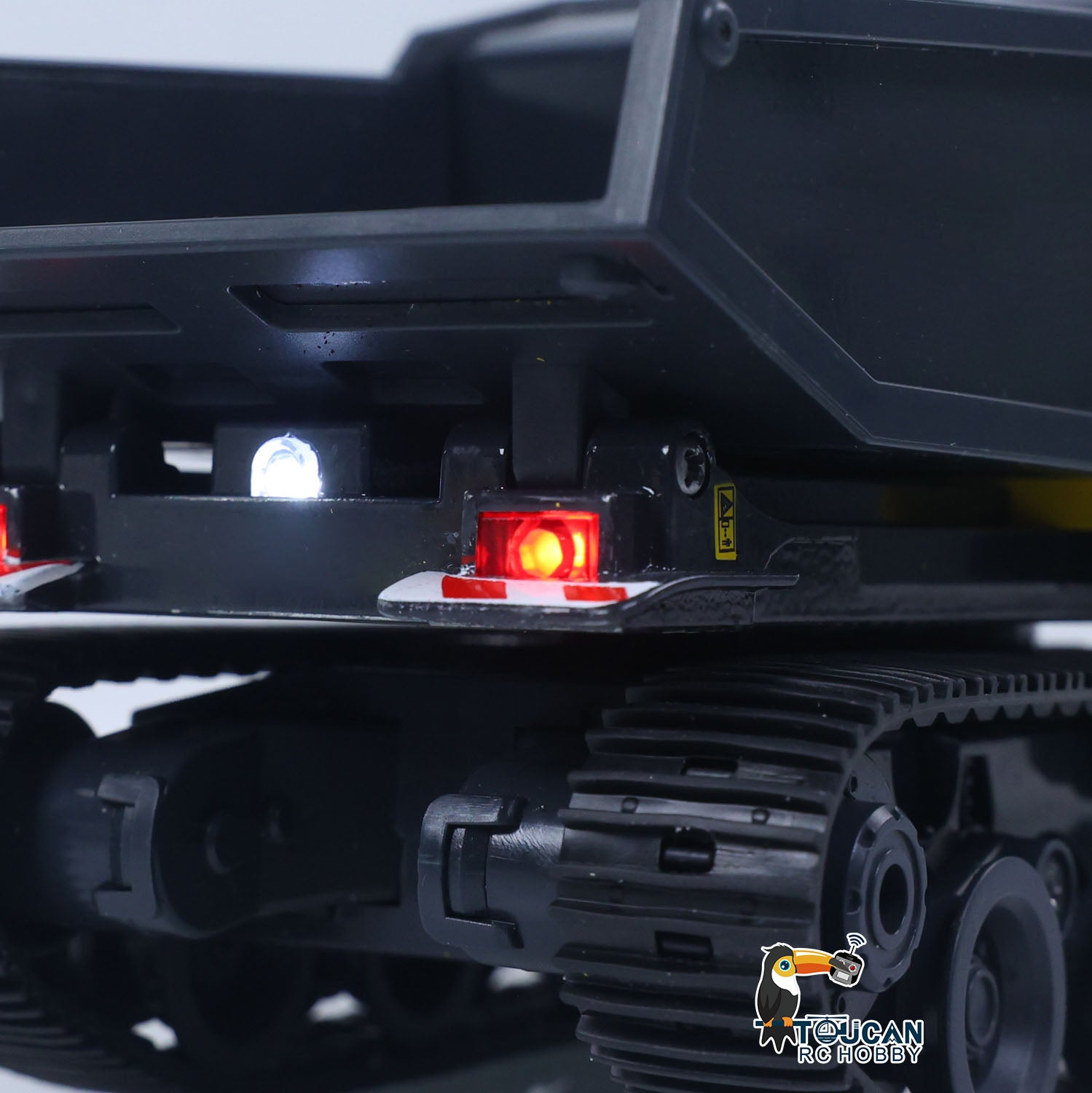 I BET you’ve NEVER seen this! 🤯 The 1/50 T14R Tracked Dump Truck is FINALLY here – equipped with an electric control system, ready to play right out of the box! Tons of fun, don’t miss out!#t14r I BET you’ve NEVER seen this! 🤯 The 1/50 T14R Tracked Dump Truck is FINALLY here – equipped with an electric control system, ready to play right out of the box! Tons of fun, don’t miss out!#t14r