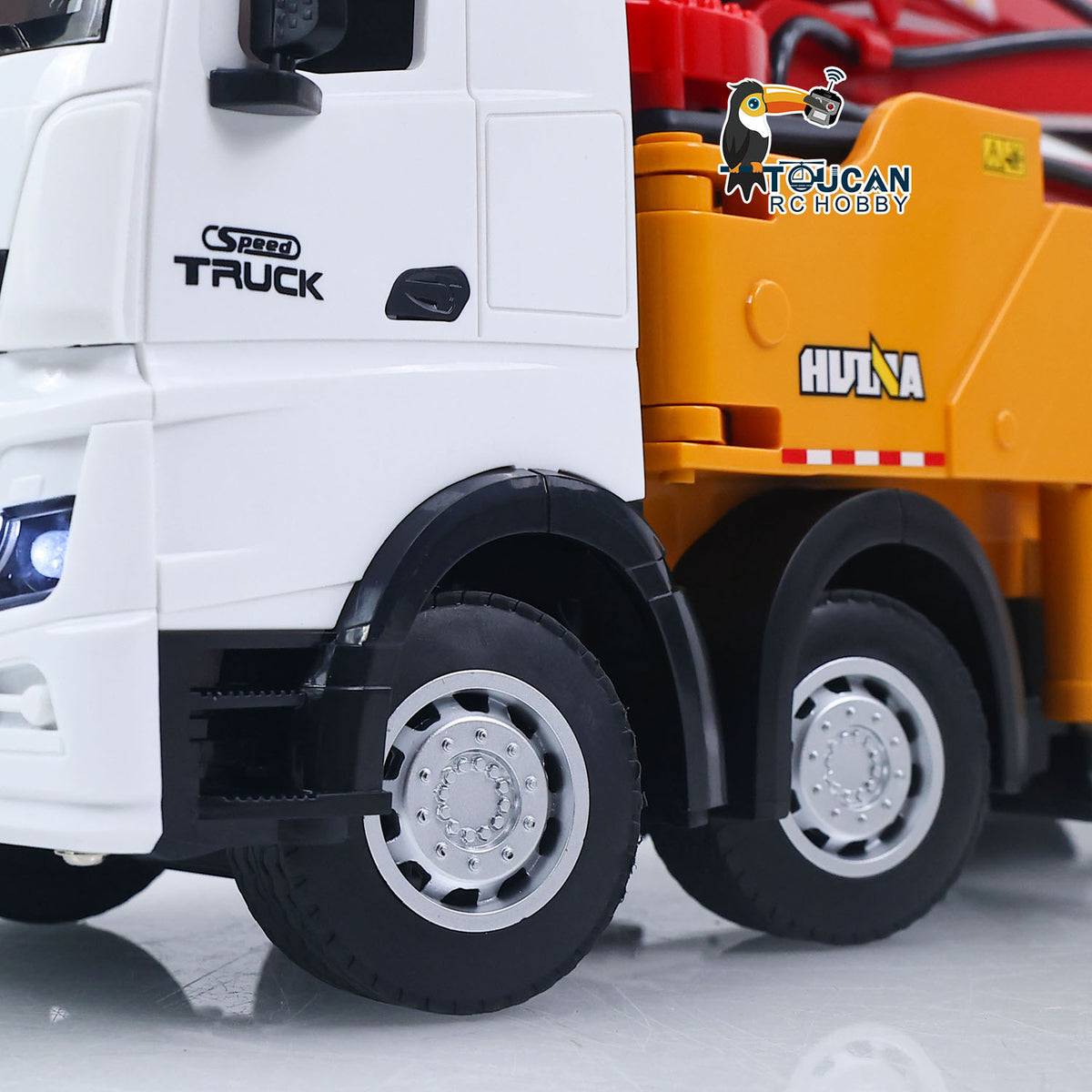 TOUCAN RC HOBBY HUINA 1/18 Remote Control Concrete Pump Truck 1381 Engineering Vehicle Finished Model RTR Manual Support Leg Light Sound Effects