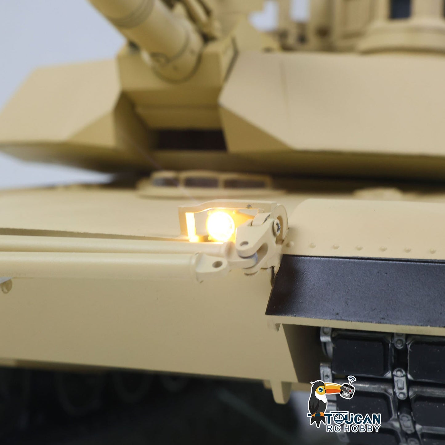 TOUCAN 1/16 Metal RC Tank M1A2 Abrams IR Dual Current Driving Gearbox Barrel Recoil Elevation 360 Turret Rotation Smoke RTR Electric Periscope