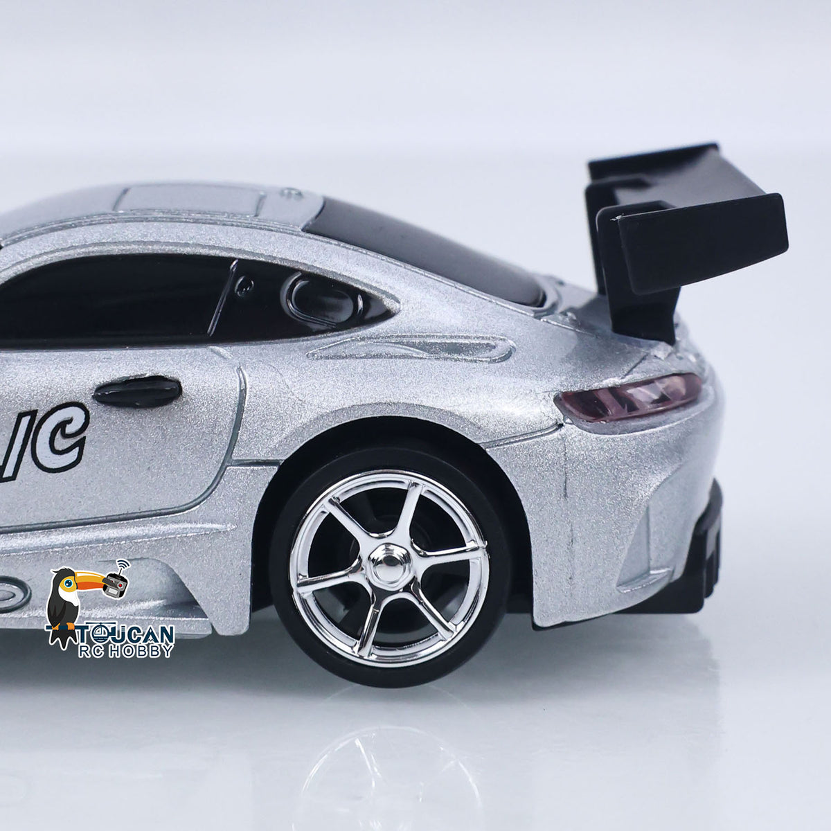 TOUCAN RC HOBBY LDRC LD4301 1/43 Radio Control Drifting Car 4X4 RC Racing Vehicle Model Metal Body Shell 2Speed LED Lights No Sound System