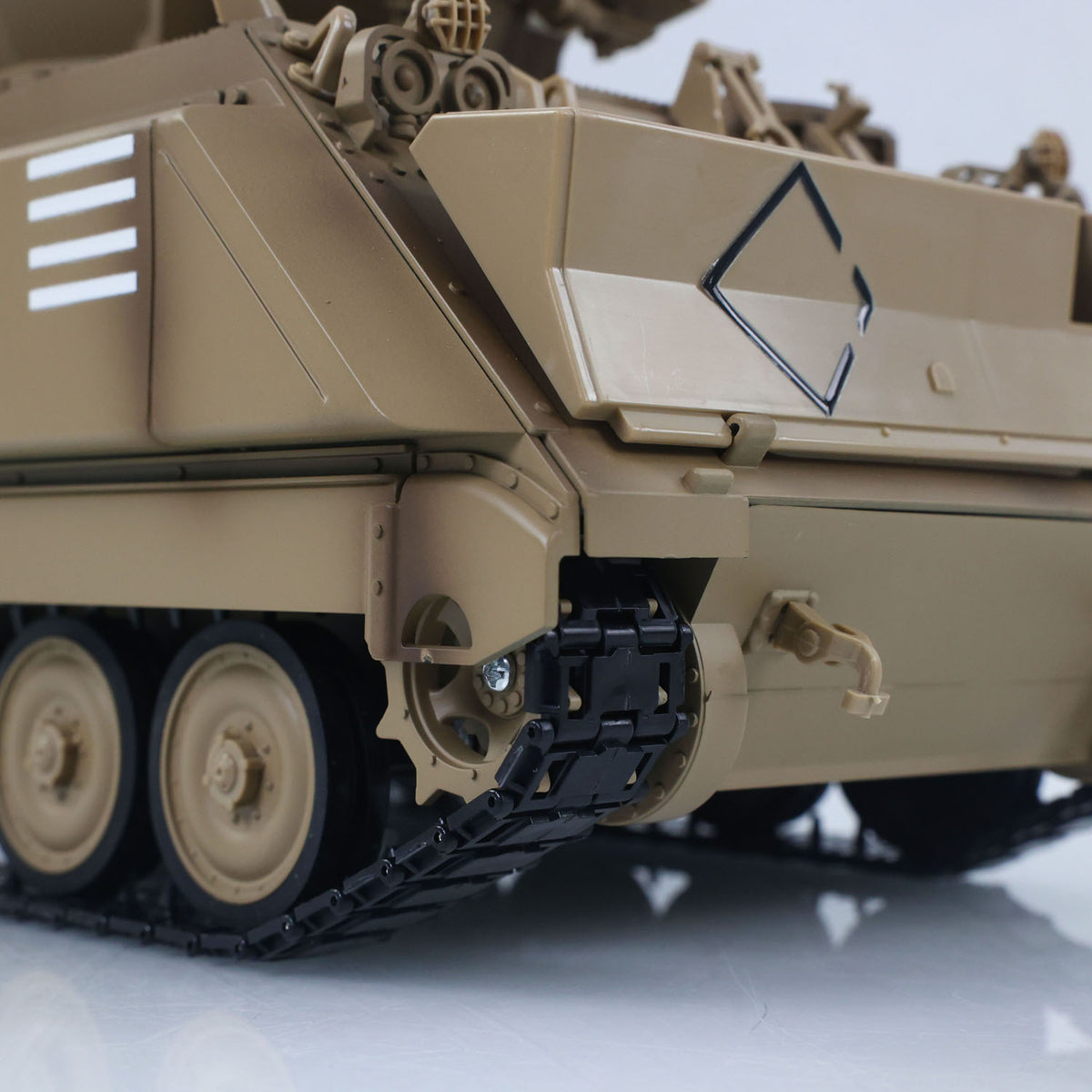 TOUCAN RC HOBBY TD 1/16 RC Military Tank M2412-A M113A1 MRV 320 Turret Rotary Barrel Recoil Elevation Infrared Driving Wheel Idlers Gearbox