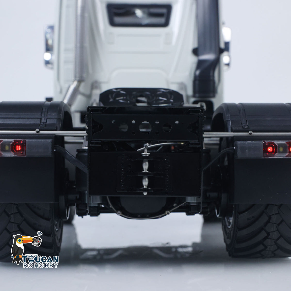 TOUCAN RC HOBBY 3Speed RTR Model 1/14 RC Tractor Truck BZ L44 Remote Control Farm Vehicle Metal 4*4 Chassis Axle Lock Flysky ST8 Radio Battery