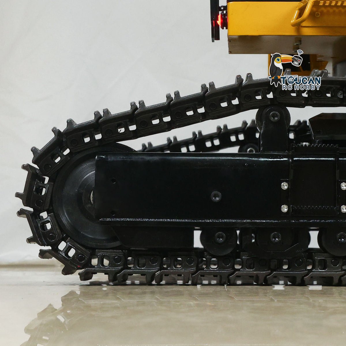 TOUCAN RC HOBBY TYMX 395 Metal 1/8 RC Hydraulic Excavator Remote Control Digger 3-way directional valve for Model Collectors