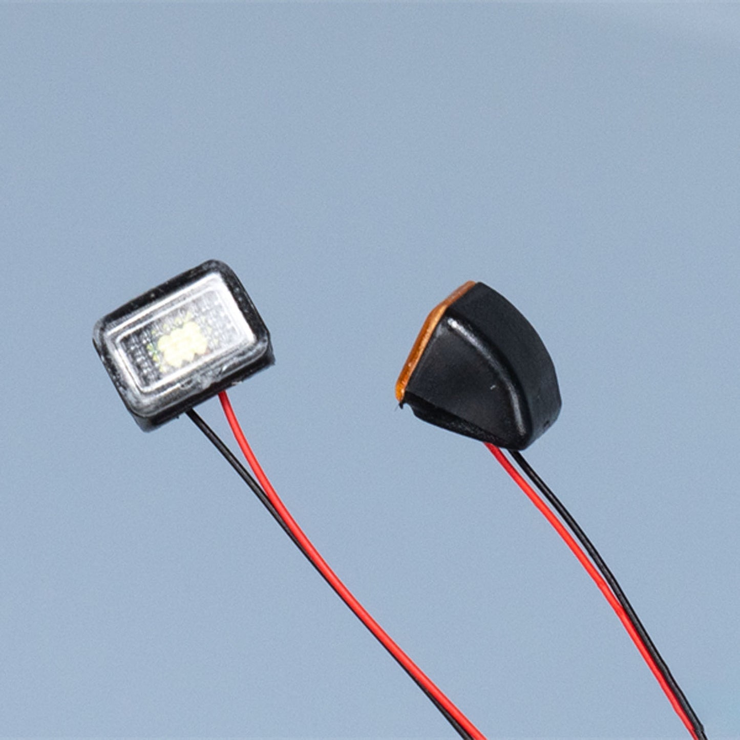 Plastic Roof Side Marker Warning Lamp Clearance Lamp for 1/14 DIY Radio Control Tractor Truck VO FH16 RC Lorry Dumper Model Car