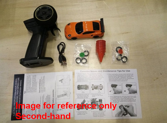 Fast Free Shipping Second Hand EU Stock Radio Control Mini Drift Race Car Gyro Radio Control 1:43 Toy Traffic Cones