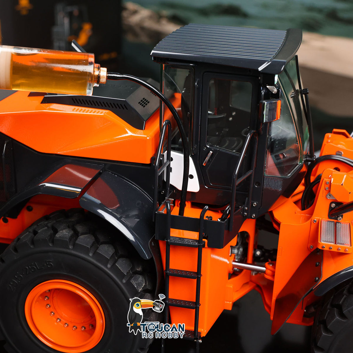 In Stock TOUCAN RC HOBBY 1/14 RC Hydraulic Loader JDM 198 Remote Control Construction Truck for ZW370 Model 2-Speed Transmission FlySky ST8 Radio CNC Machined Metal Parts