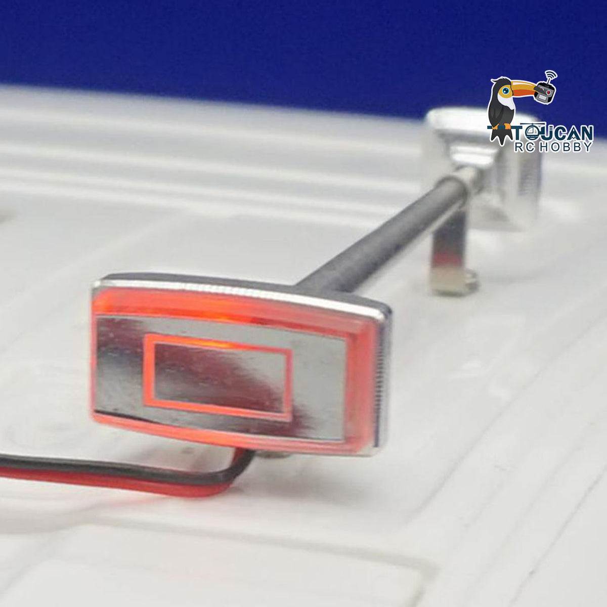 1 Paar Metallhörner mit LED-Licht für 1/14 RC Traktor LKW Fernbedienung Baufahrzeug DIY Ersatzteile Lackierte Autoschale
