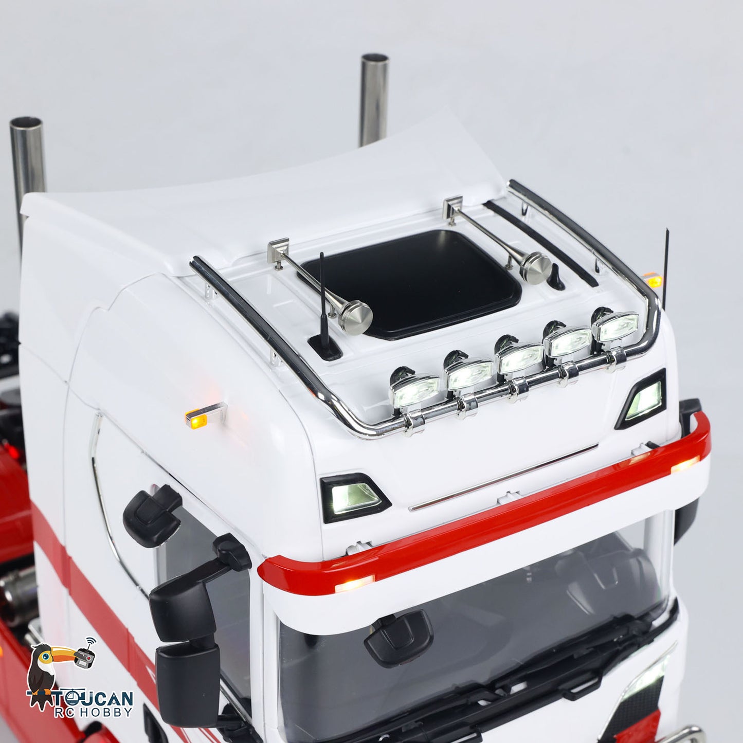 1/14 RC articulated truck FlySky ST8 remote controller and receiver set