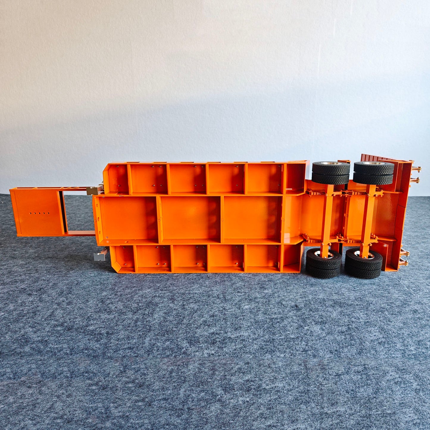 Stainless Steel Flatbed Semi-Trailer 2 Axles Anti-Slip Panel for 1/14 DIY Tamiya Remote Control Tractor Truck
