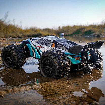 1/16 RC Offroad-Auto Q117 2,4G Fernbedienung Allradantrieb Hochgeschwindigkeitsfahrzeug 70 km/h Bürstenloser Motor ESC Hubrad RTR