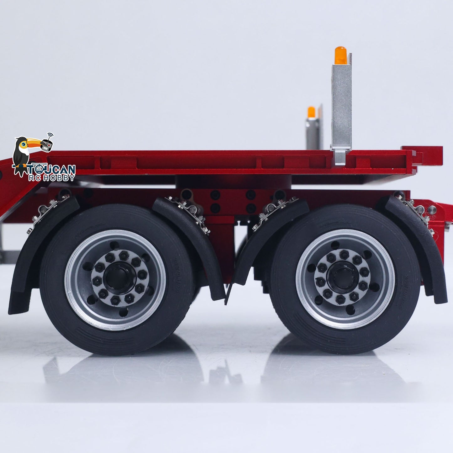CUT QG-4Axles Metal 1/14 Trailer Hydraulic Flatbed with 4-Axle Air Suspension and 2.5MPa Hydraulic System featuring Foldable Tailgate Landing Gear and Mudguards without Transmitter