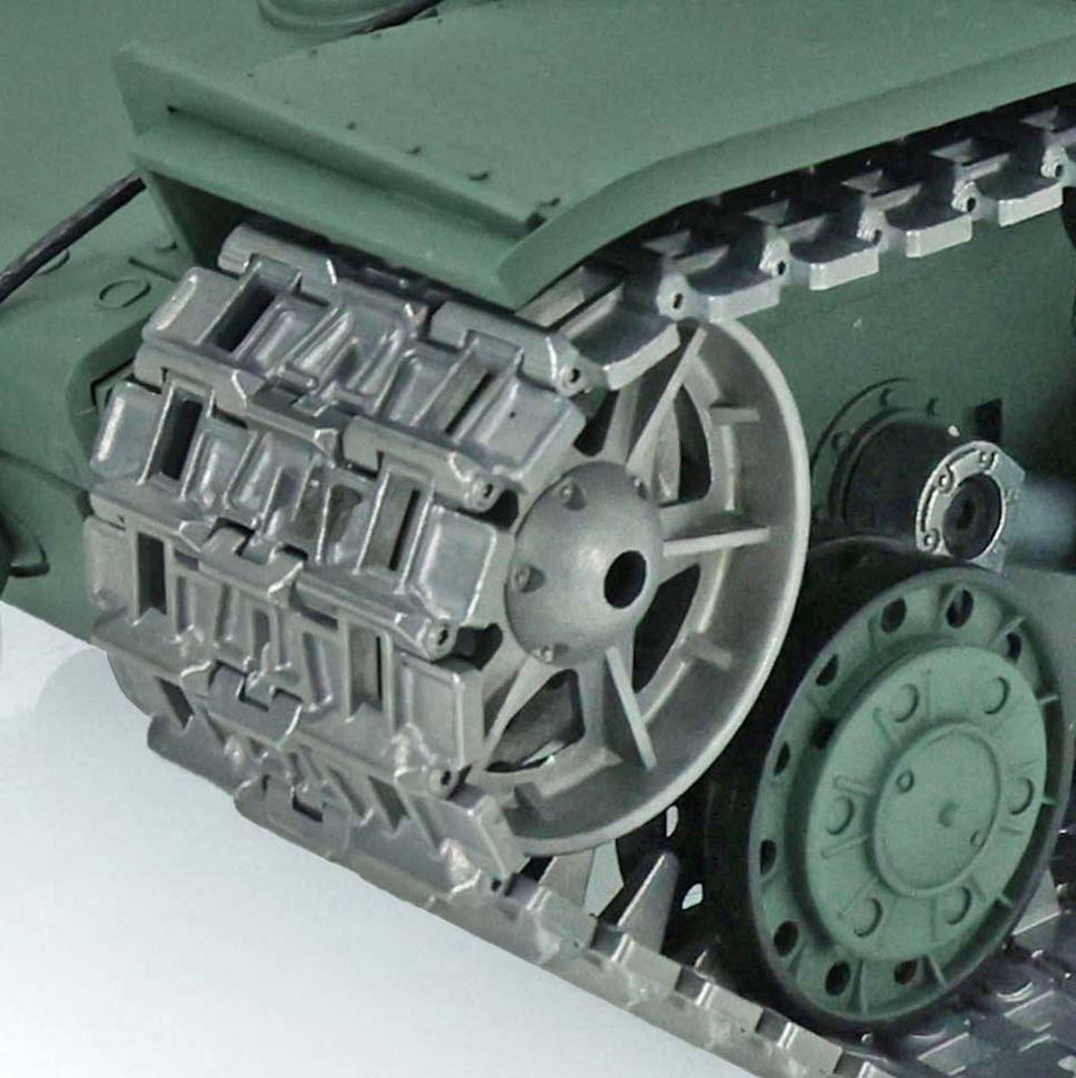 IN Stock Henglong 1/16 7.0 Upgraded 2.4G Soviet KV-1 3878 RTR RC Tank BB IR Smoke 340 Degree Turret Light Sound Metal Drive Idler Wheels Tracks Gearbox