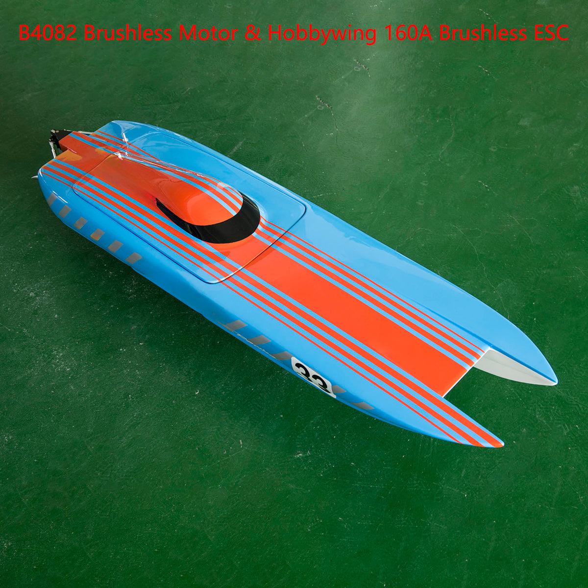 135 km/h RC-Hochgeschwindigkeits-Rennboote DTRC E33 Kevlar-Wasserfahrzeugmodell Schnellboot-Kühlsystem RTR-Batterie Dual Brushless-Motor