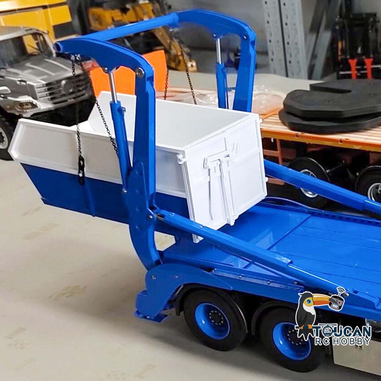1/14 VL18U F2000 RC Hydraulische Ausrüstung Ferngesteuerter Absetzkipper Metall Schwingarm Beladenes Kippwagenmodell Lackiert Zusammengebaut