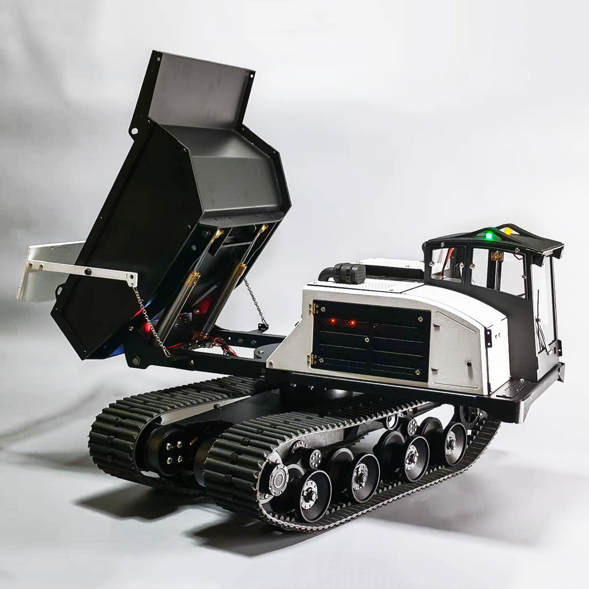 WKLC Metal 1/14 Hydraulic RC Dump Truck T14R Crawler Tracked Tipper Construction Machine Light Sound System Flysky ST8 Radio