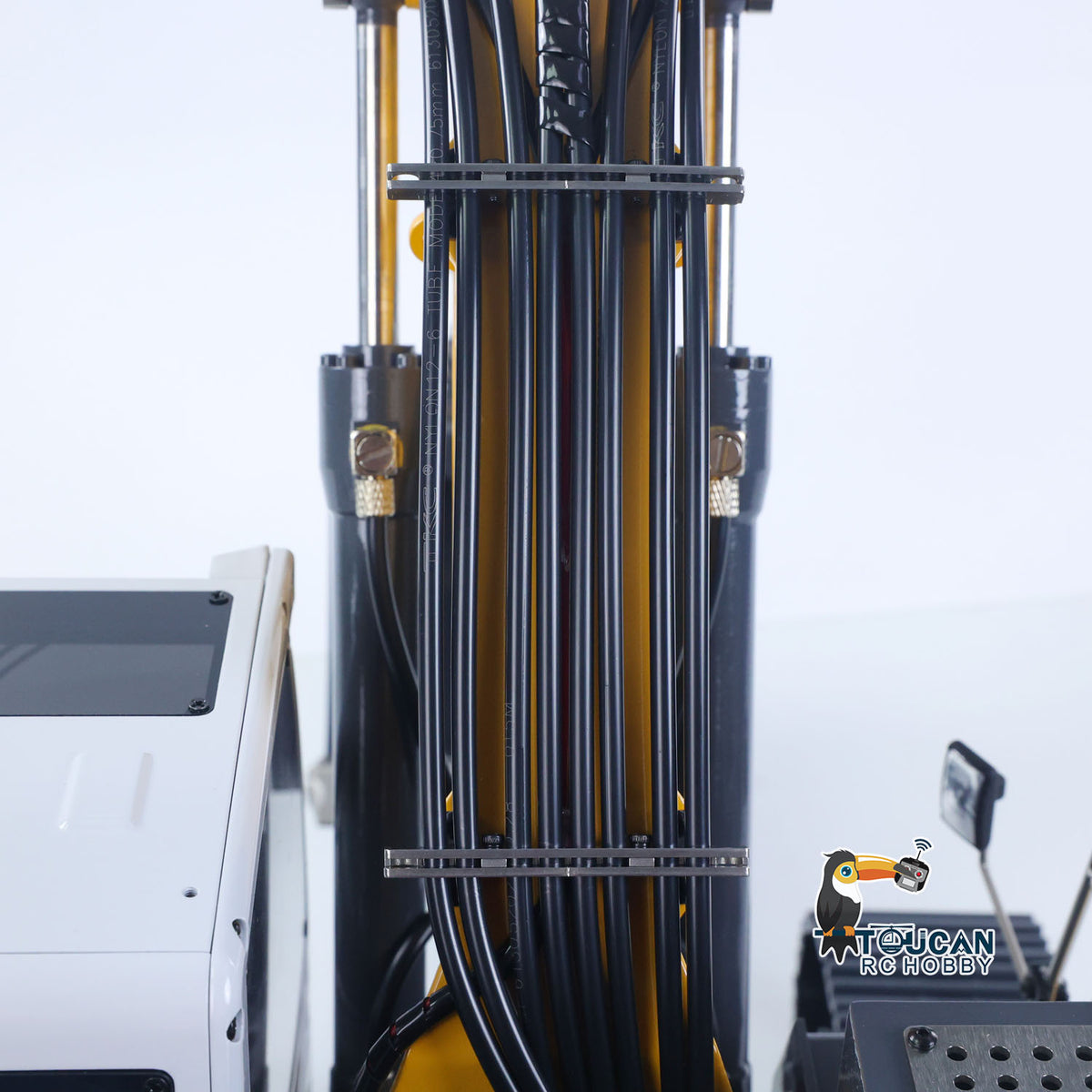 XDRC 945 Metal 1/14 Excavator Hydraulic Ready to Run with 5CH Valve and PL18EV Radio, Featuring Brushless Motor and Lights, No Battery or Charger  