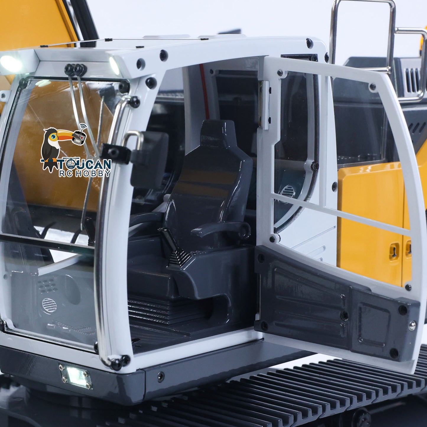 XDRC 945 Metal 1/14 Excavator Hydraulic Ready to Run with 5CH Valve and PL18EV Radio, Featuring Brushless Motor and Lights, No Battery or Charger  