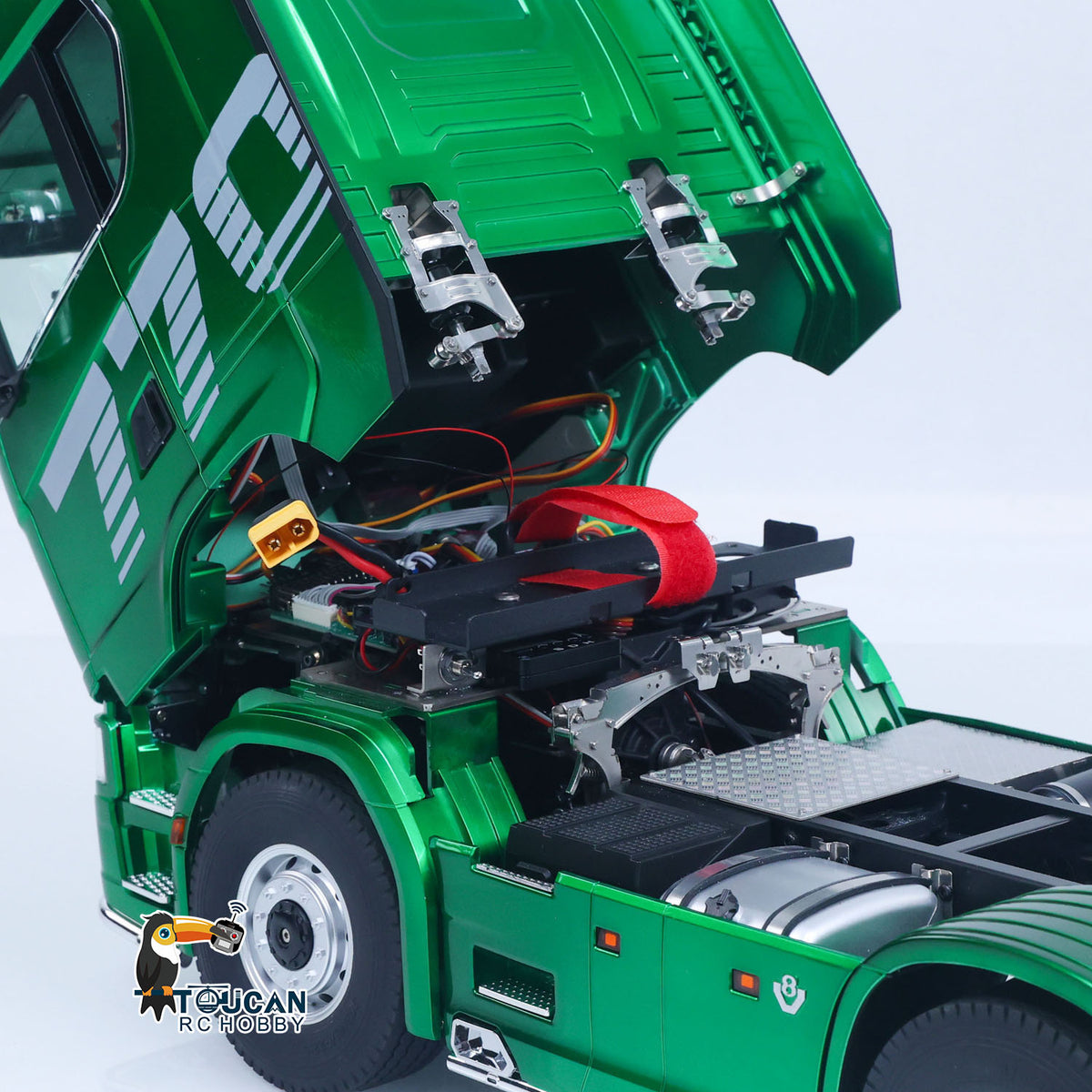 1/14 RC Semi Truck Green 6x6 Rear Axle Differential Lock and Departure Angle 45degrees
