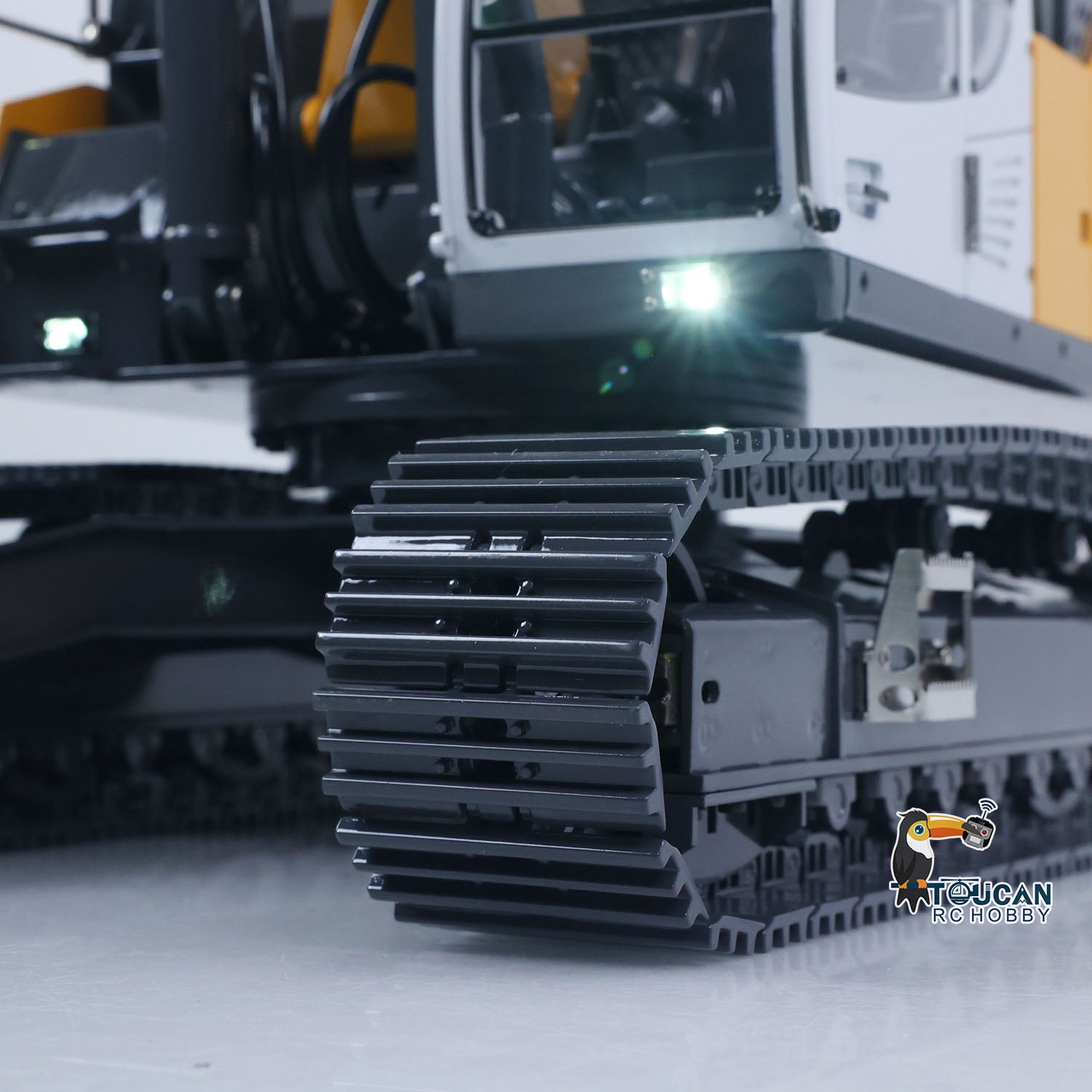 1/14 Full Metal Excavator Liebherr 945 Grading Bucket Attachment