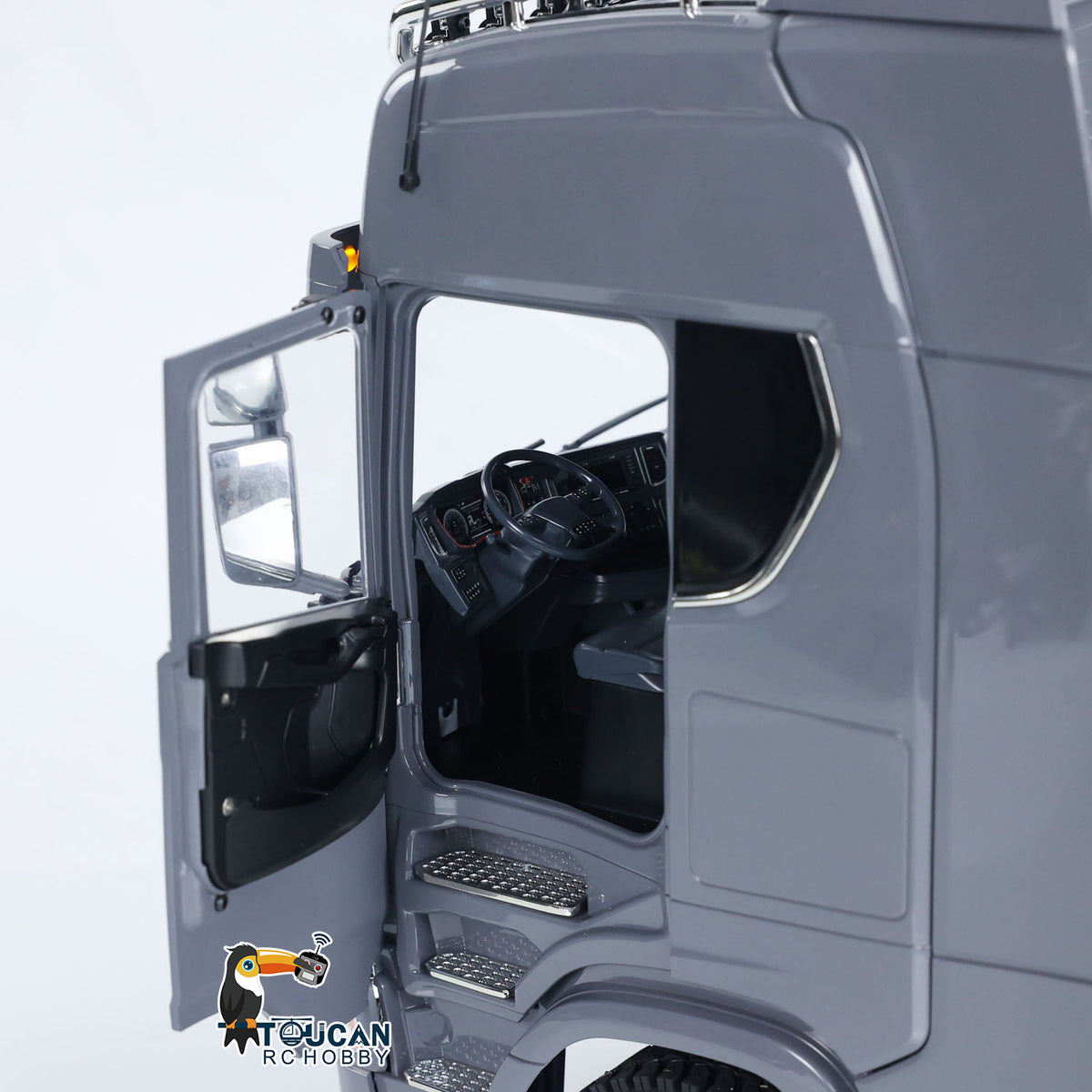 1/14 RC Tractor Truck 6x6 White Factory Painted Cab