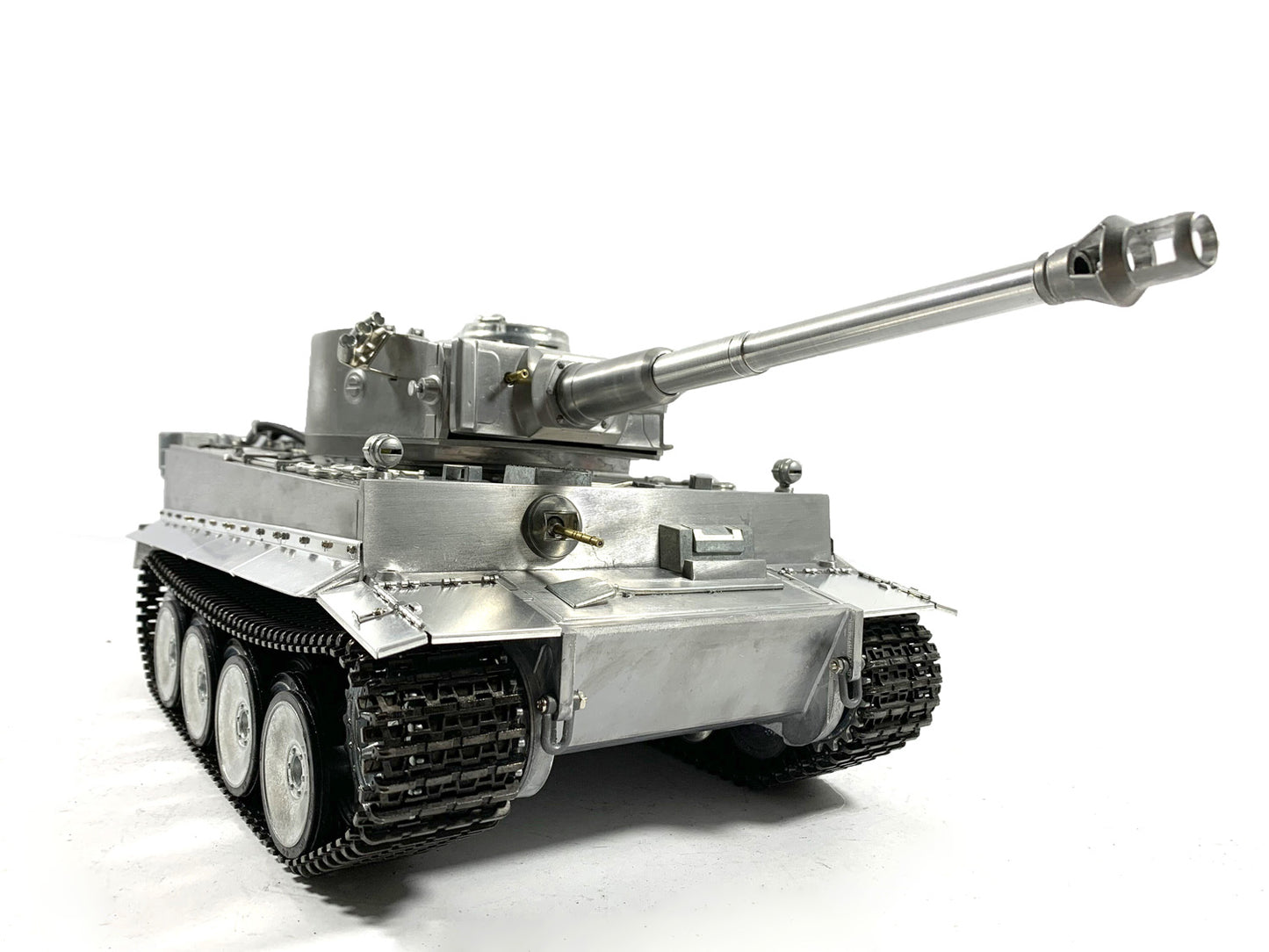 Mato 100% Metall 1/16 Deutscher Tiger I Infrarot-Laufrückstoß RTR RC Panzer 1220 Fernbedienung Modell Sender 360 Turm